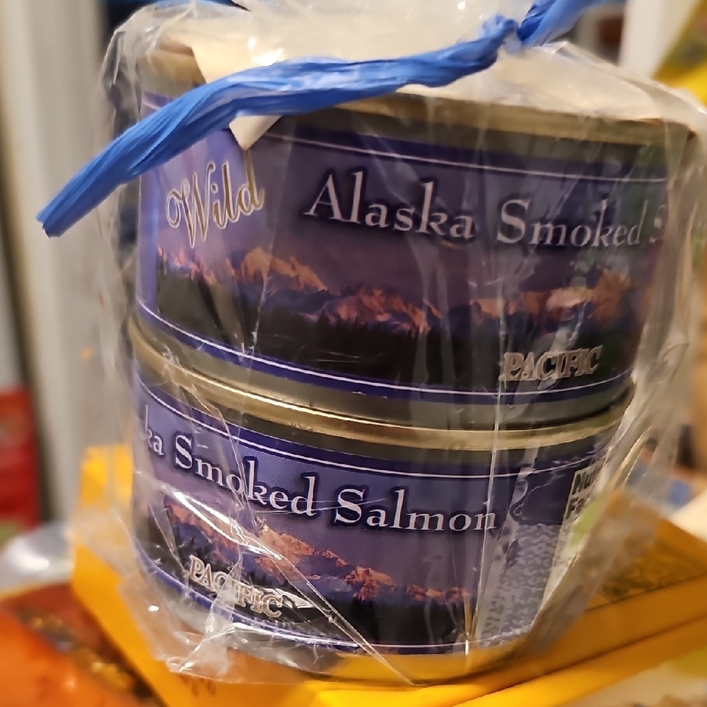 Alaska Smoked Salmon Cans